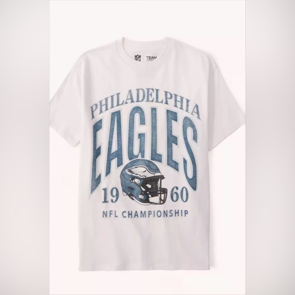 Abercrombie Oversized Boyfriend Philadelphia Eagles Graphic Tee
